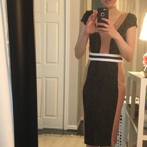 H&M Fitted Dress BNWT size small.